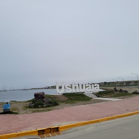 Alojamiento Raquel y Hector Ushuaia Exterior foto