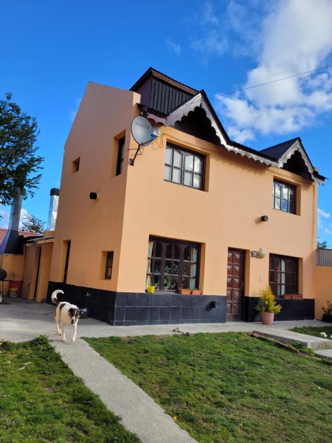 Alojamiento Raquel y Hector Ushuaia Exterior foto